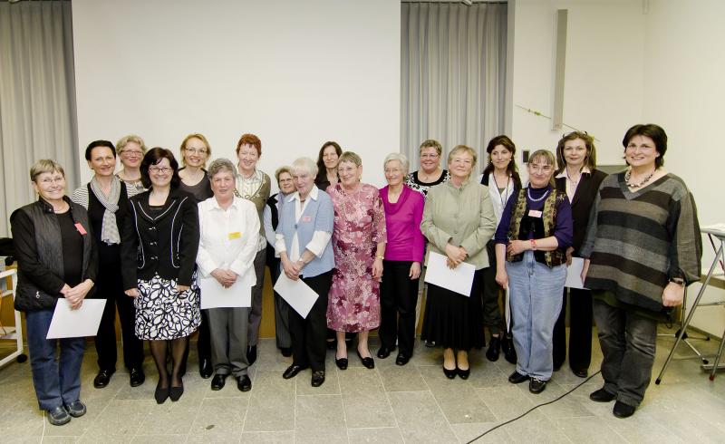 Qualifizierte Begleitung am Krankenbett, Reformierte Landeskirche zertifiziert die ersten 16 Ehrenamtlichen für Palliative Care