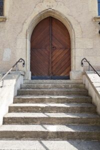 Eröffnung der Wanderausstellung in der Sebastianskapelle Baden (18. August 2025) – «Du zählst, weil Du bist», Cicely Saunders (1918–2005) – Palliative Care und Begleitung der Aargauer Landeskirchen – www.palliative-begleitung.ch (Foto Marianna Ludi)